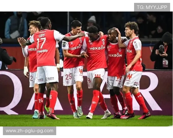 火箭队球员兰斯的赛场表现及职业生涯